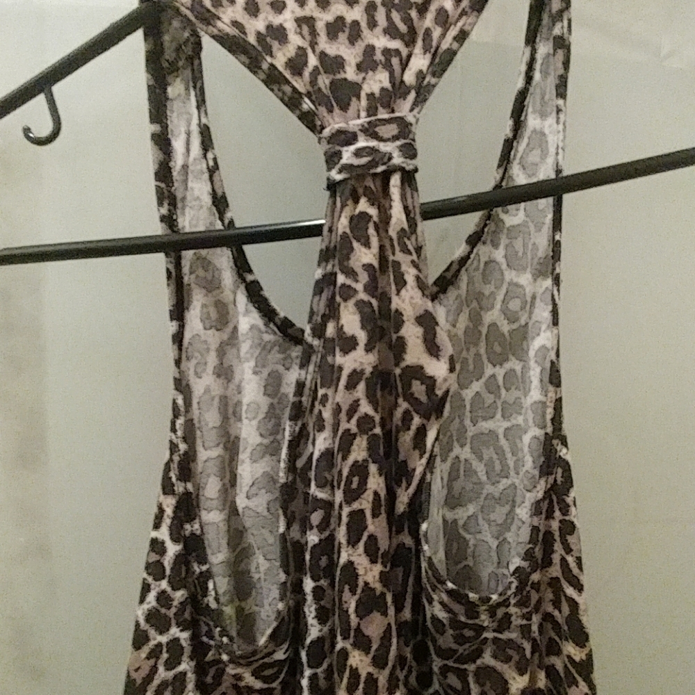 Kids Leopard pattern top - Picture 3 of 5